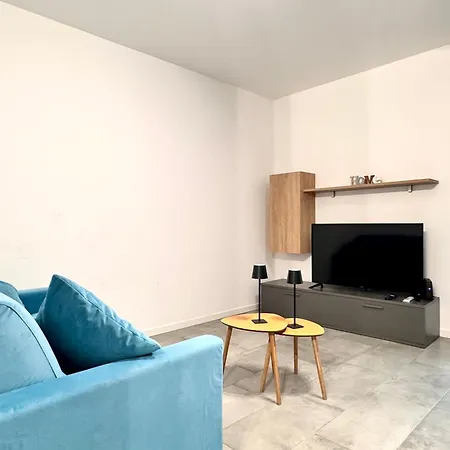 De House - Bg Cozy Apartment