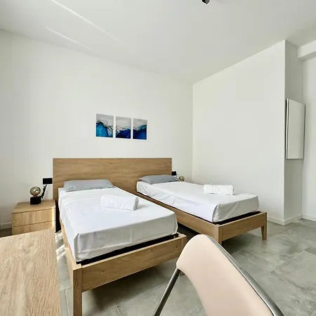 公寓 Design House Bergamo - Terrace & Private Parking 贝尔加莫