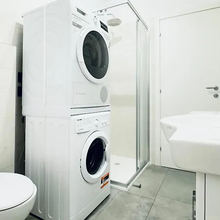 Design House Bergamo - Terrace & Private Parking *