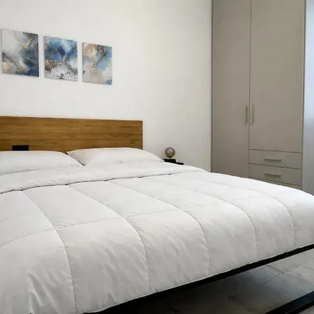 Design House - Terrace & Private Parking ברגמו