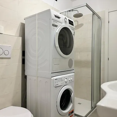 Design House - Terrace & Private Parking דירה ברגמו