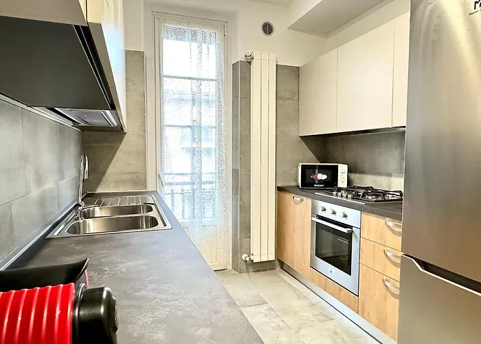 Design House - Terrace & Private Parking 베르가모